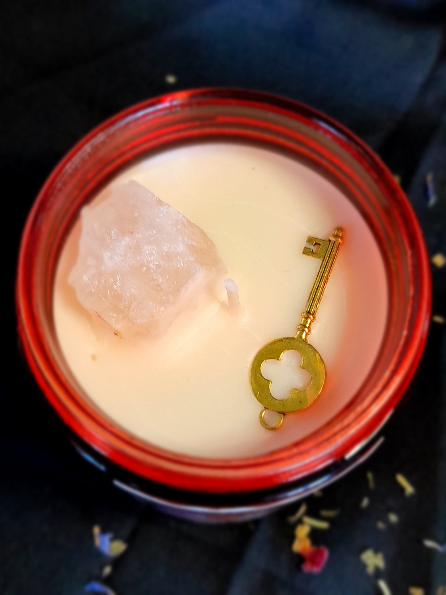 Beautiful scented candle - High priestess