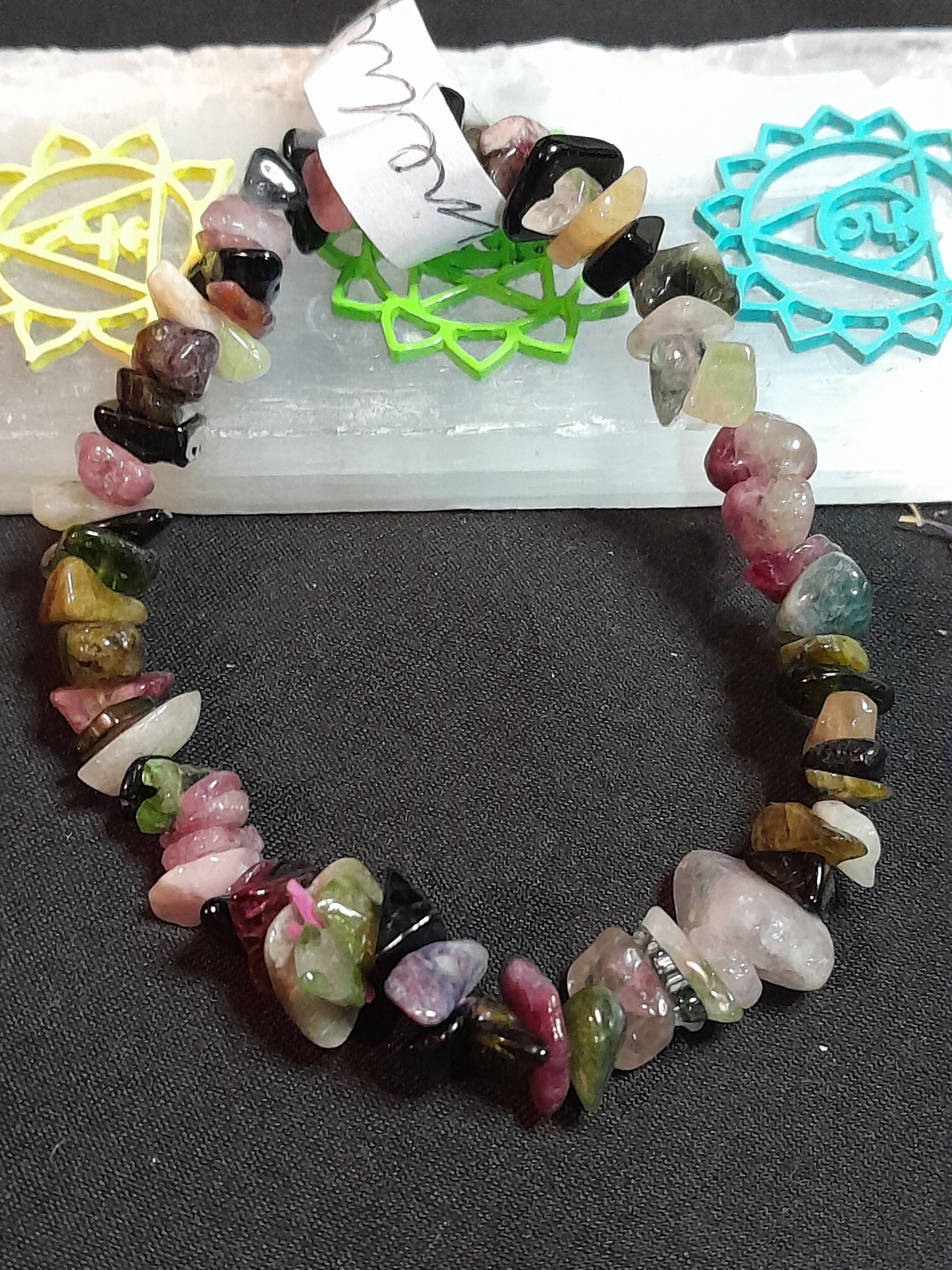 Crystal chip bracelet - Rainbow Tourmaline