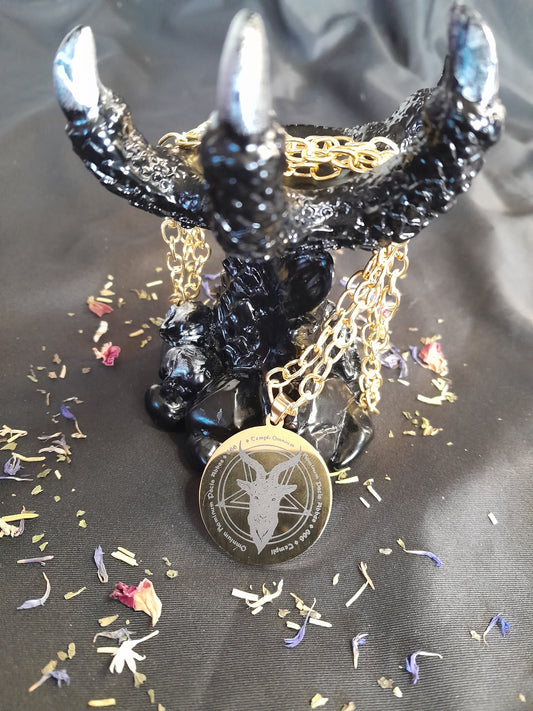 Satanic pendant - Gold