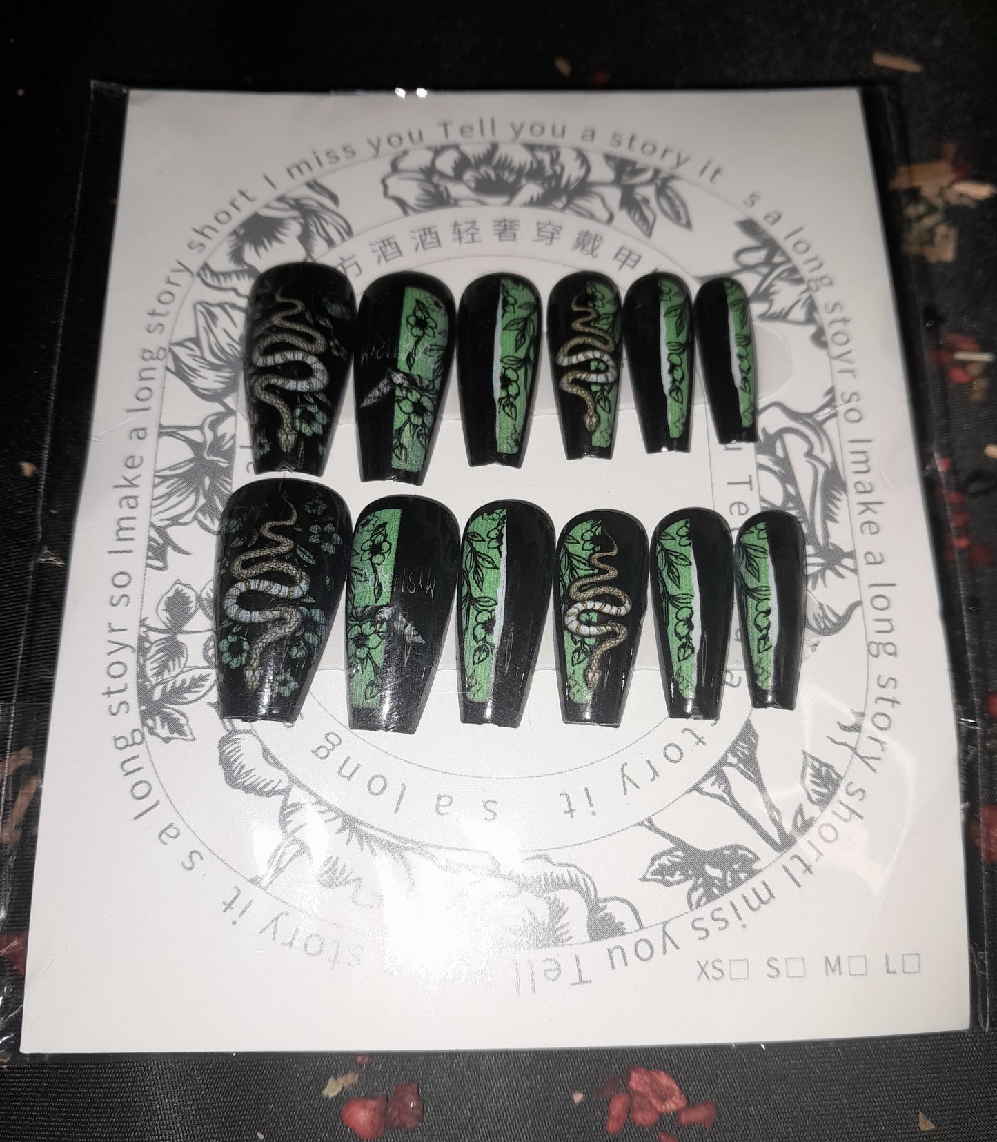 Serpent nails -Green