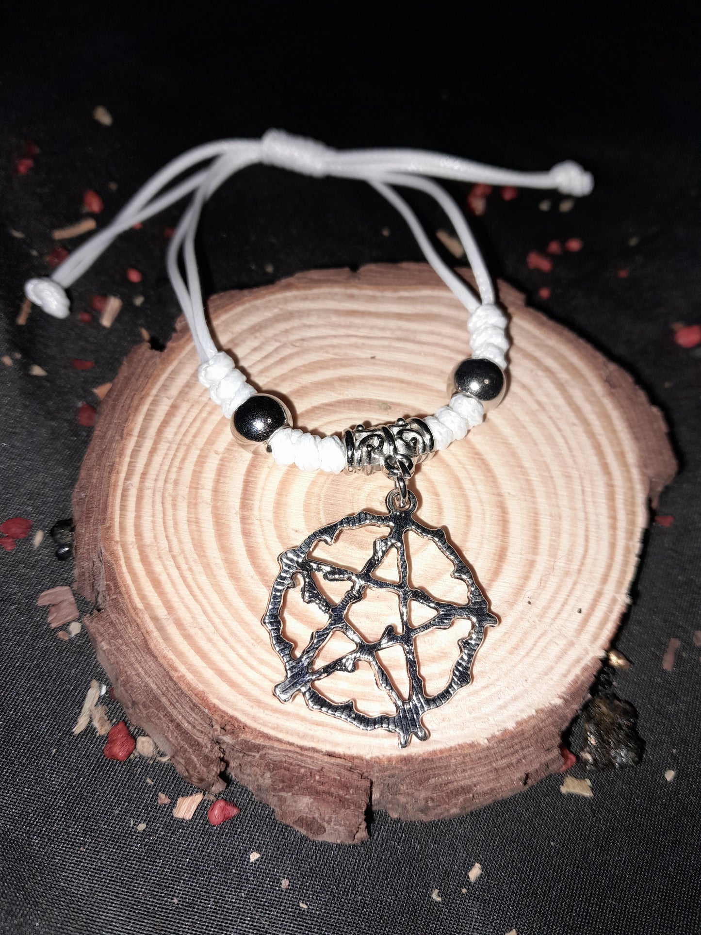 Witches pentacle bracelet -White