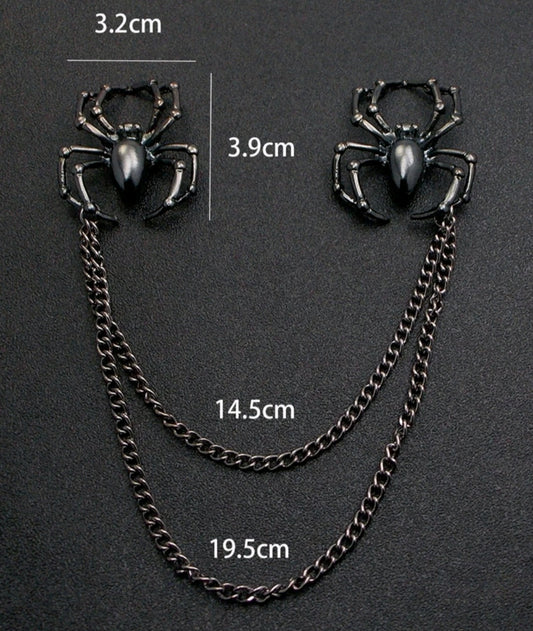 Black spider brooch