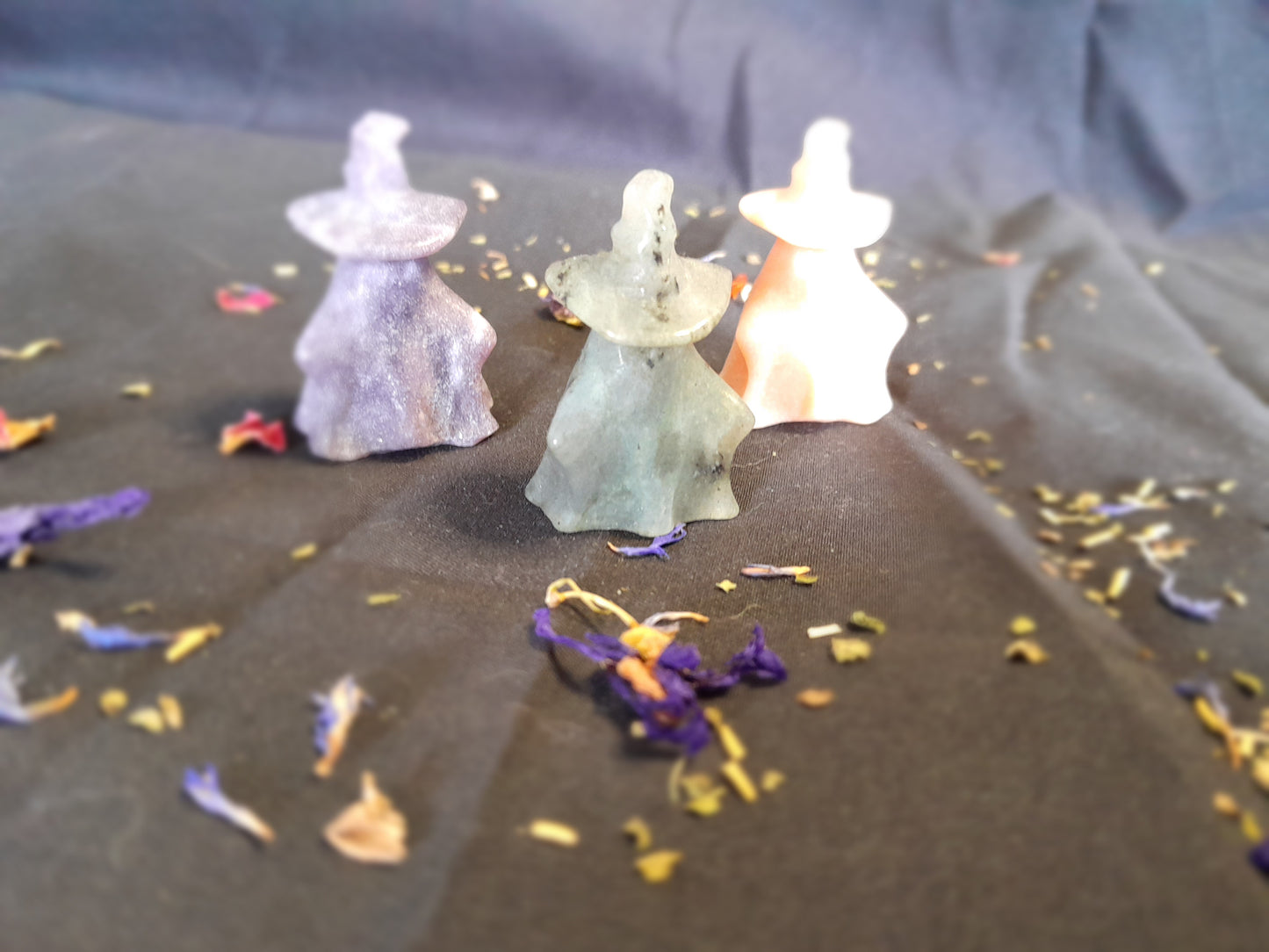 Crystal ghosts with hats