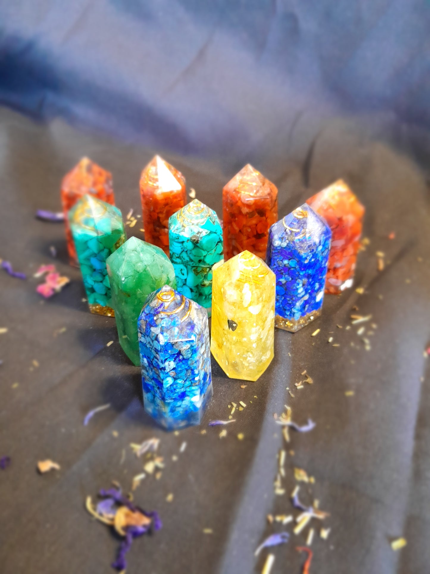 Resin crystal chip points