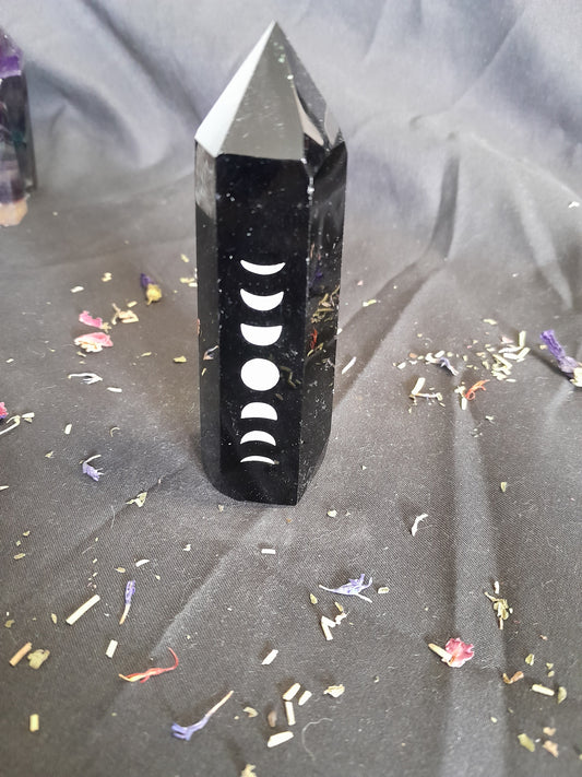 Obsidian moon phase point