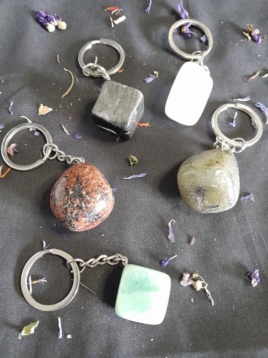 Crystal tumble keyrings