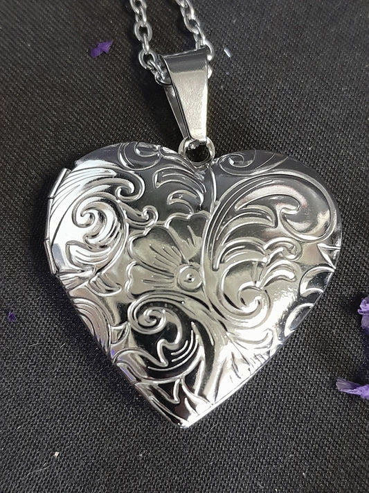 Silver locket - design